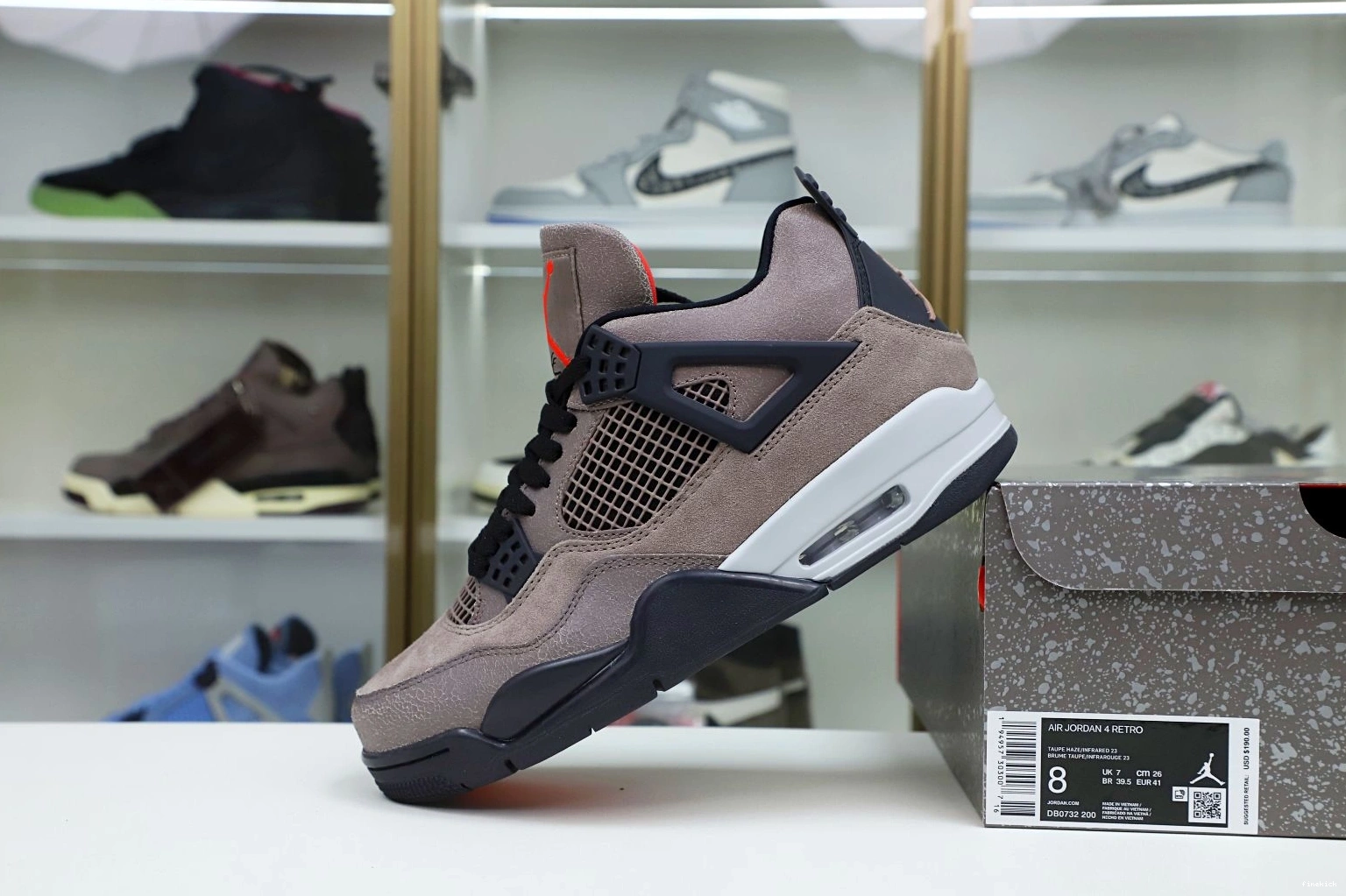 4 RETRO 'TAUPE JORDAN HAZE' AIR 0215